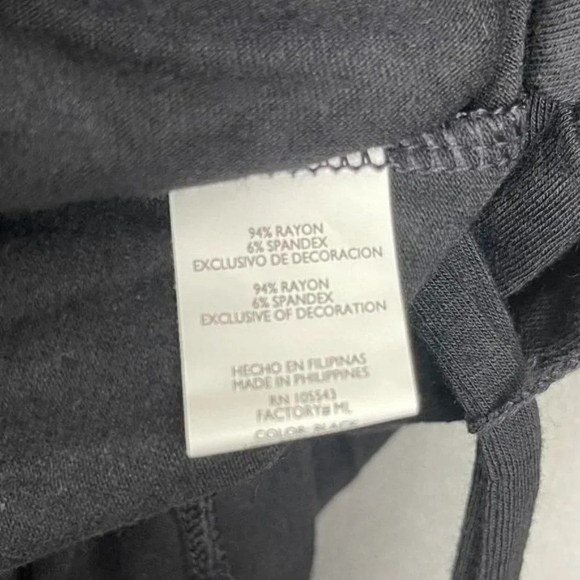 Daisy Fuentes Women 3/4 Sleeve V- Neck Blouses Size PM - Picture 4 of 8